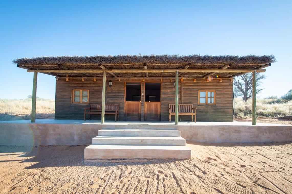 Zoutpanputs Game Lodge Askham 외부 사진